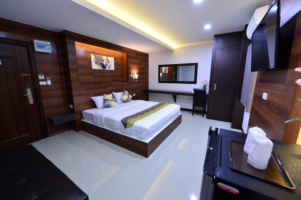 The Room Boutique Hotel Sakon Nakhon Exterior foto