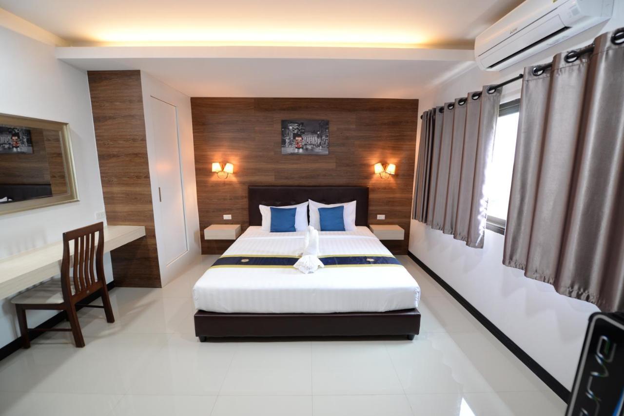 The Room Boutique Hotel Sakon Nakhon Exterior foto